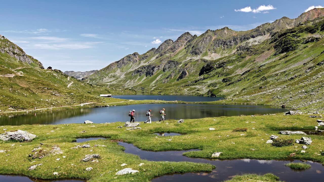 Vandring längs Giglachsjöarna © Schladming-Dachstein Raffalt Vandring längs Giglachsjöarna Dachstein semester i Österrike