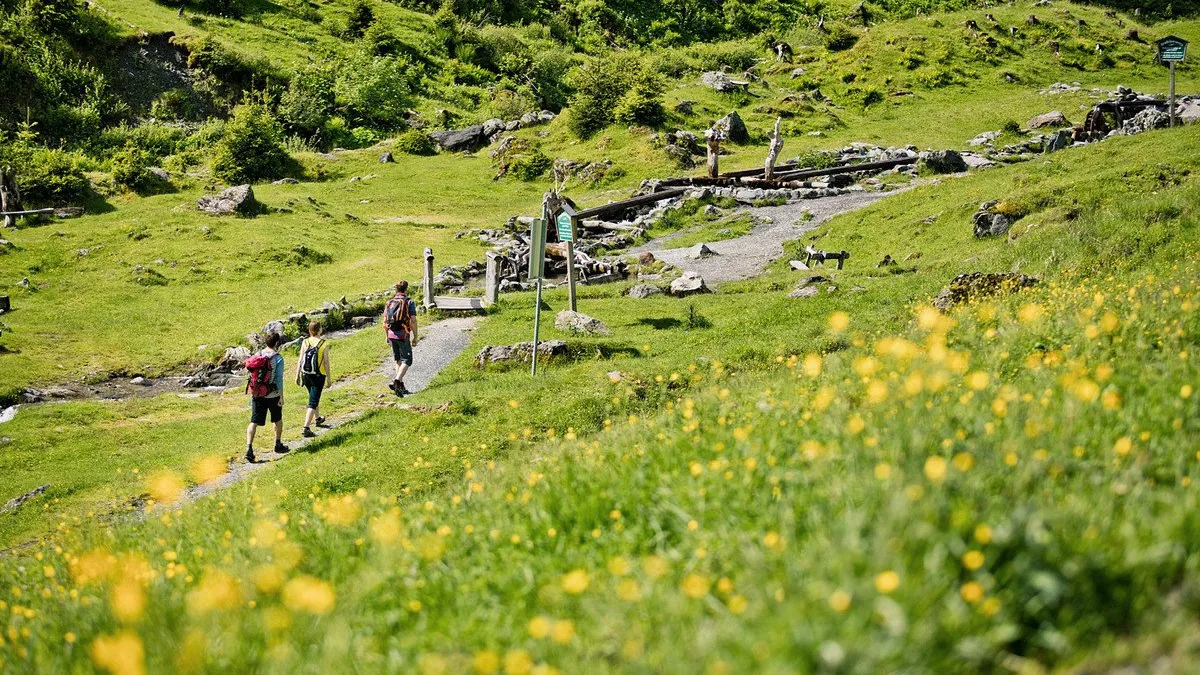 Vandra till Saalbach Hinterglemm Semester i Österrike
