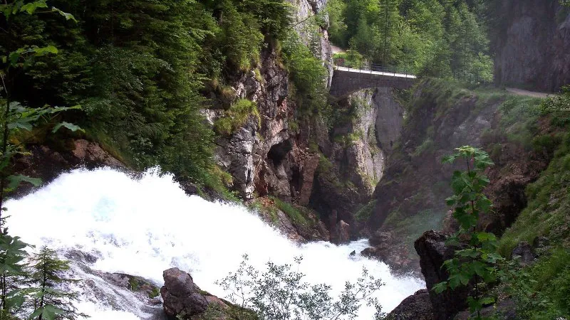 Biketrail Echerntal - Echerndalen vid Hallstatt semester cykelsemester Österrike