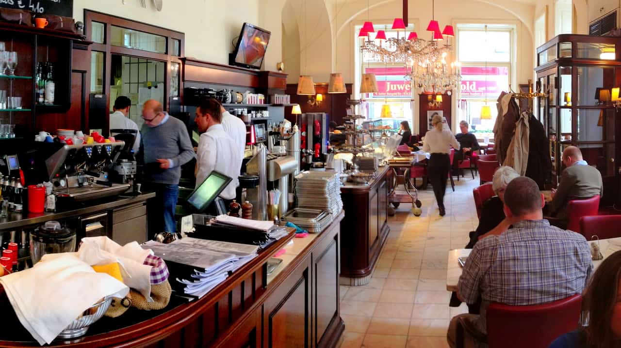 Café Diglas - - Caféer i Wien - Semester i Österrike med Austria Travel