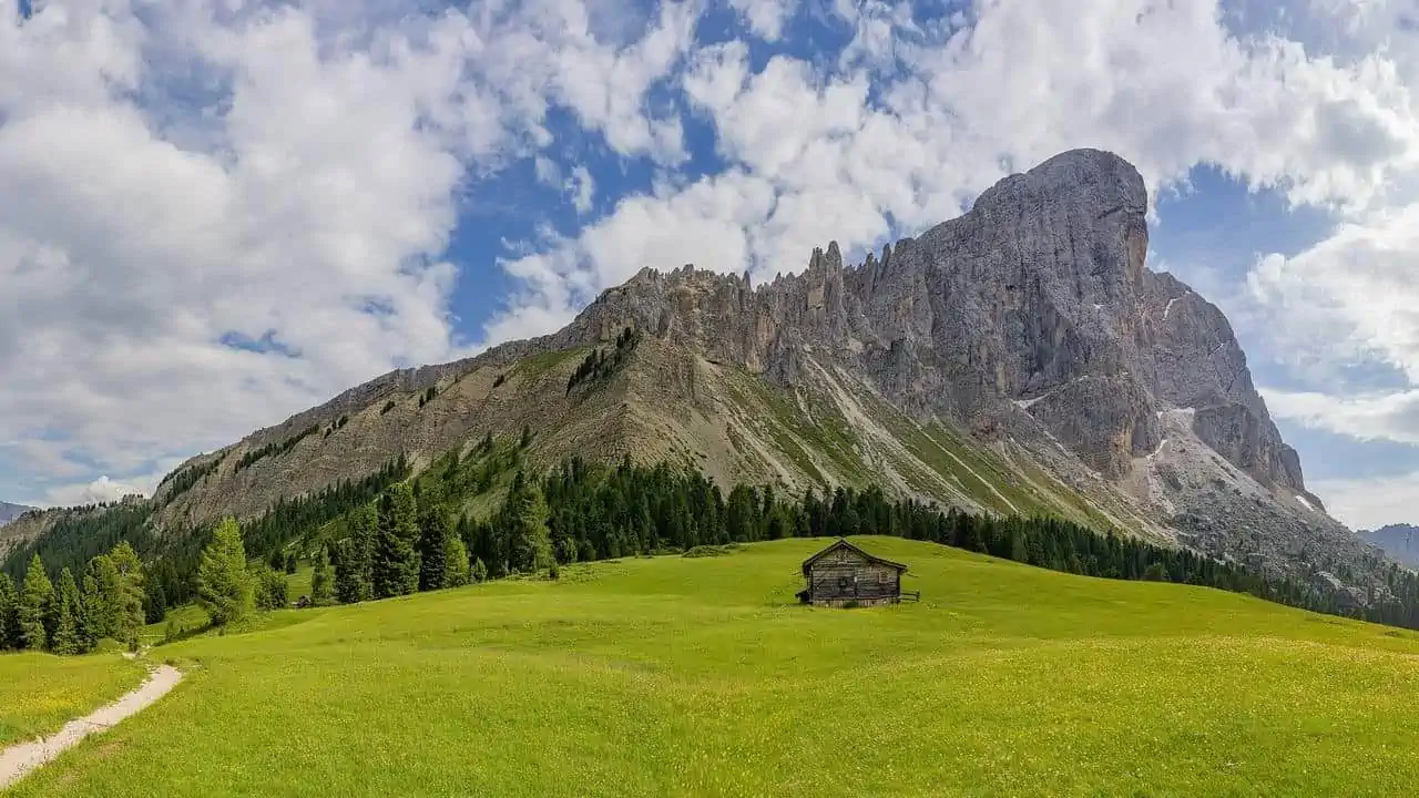 Pra de Pütia- Peitlerkofel Vandra i Val Badia Alta Badia
