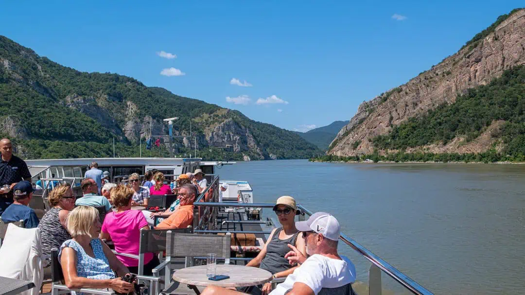 Båtcykling på Donau Passau-Järnporten