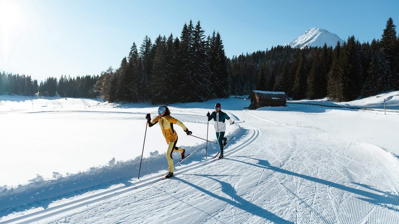 Längdåkning region Seefeld Längdskidåkning Längdskidor vinter snö åkare