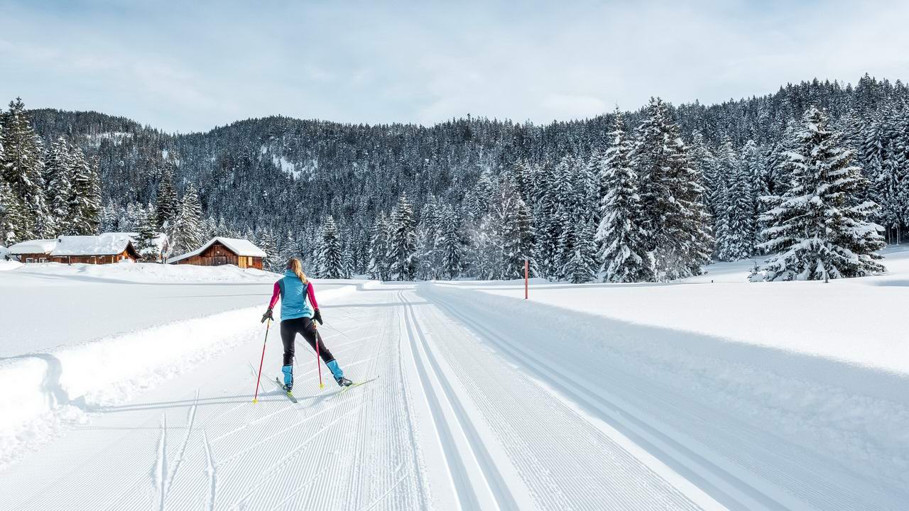 Längdspår Längdskidåkare Muggenmoos Seefeld