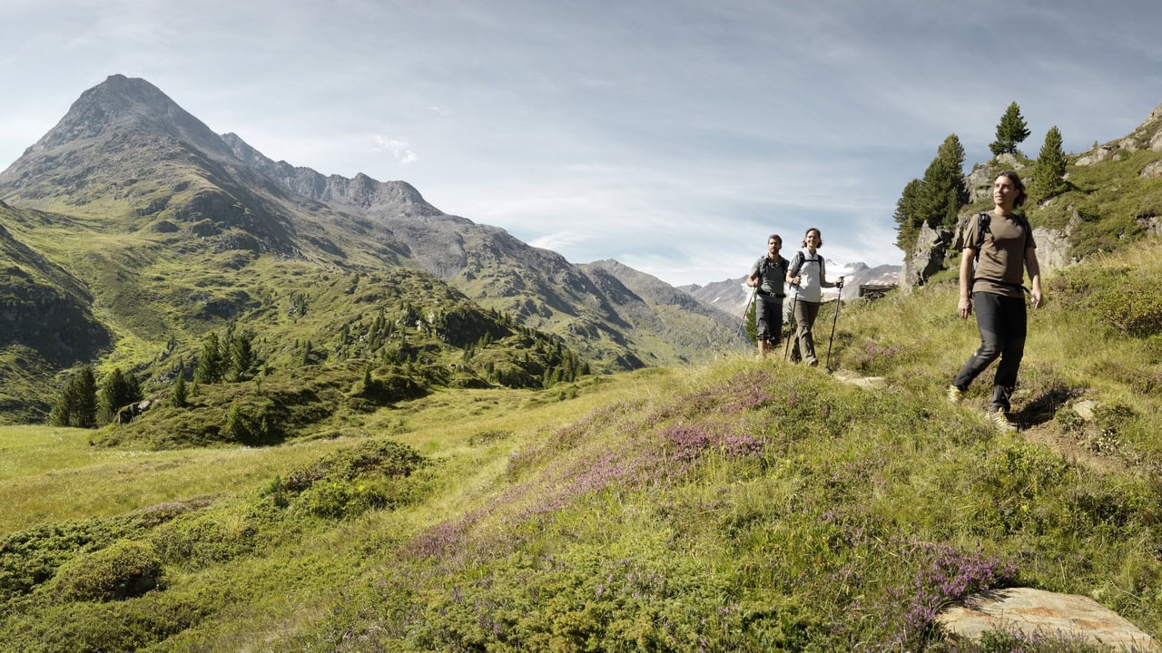 Alpin vandring i Österrike Obergurgl i Ötztal